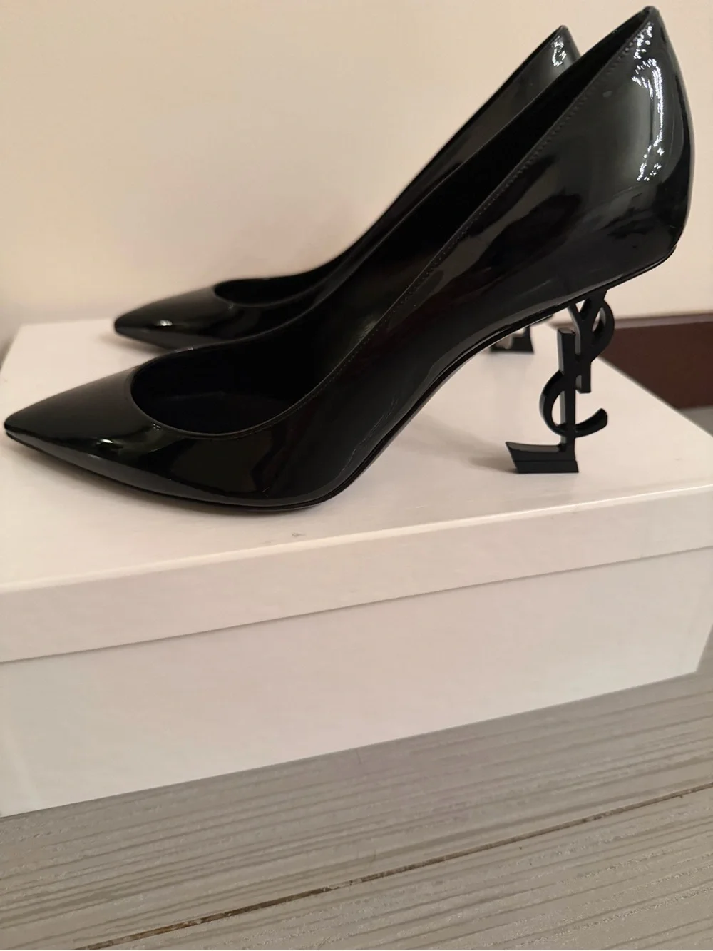 New YSL Saint Laurent Black Patent Logo-Heel Pointed Pumps heels shoes opium 37
